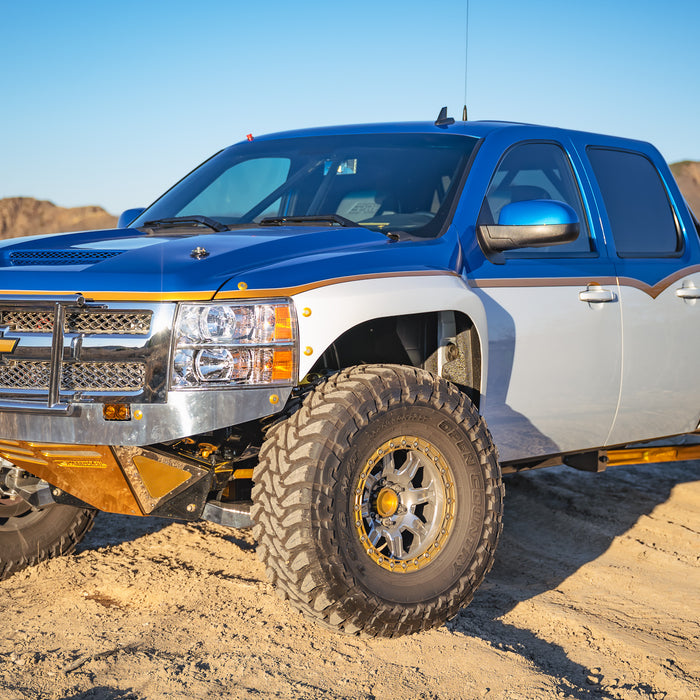 "Chrome Truck" Luxury Pre Runner built by Kibbetech