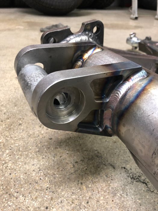 4130 MACHINED TRAILING ARM PIVOTS