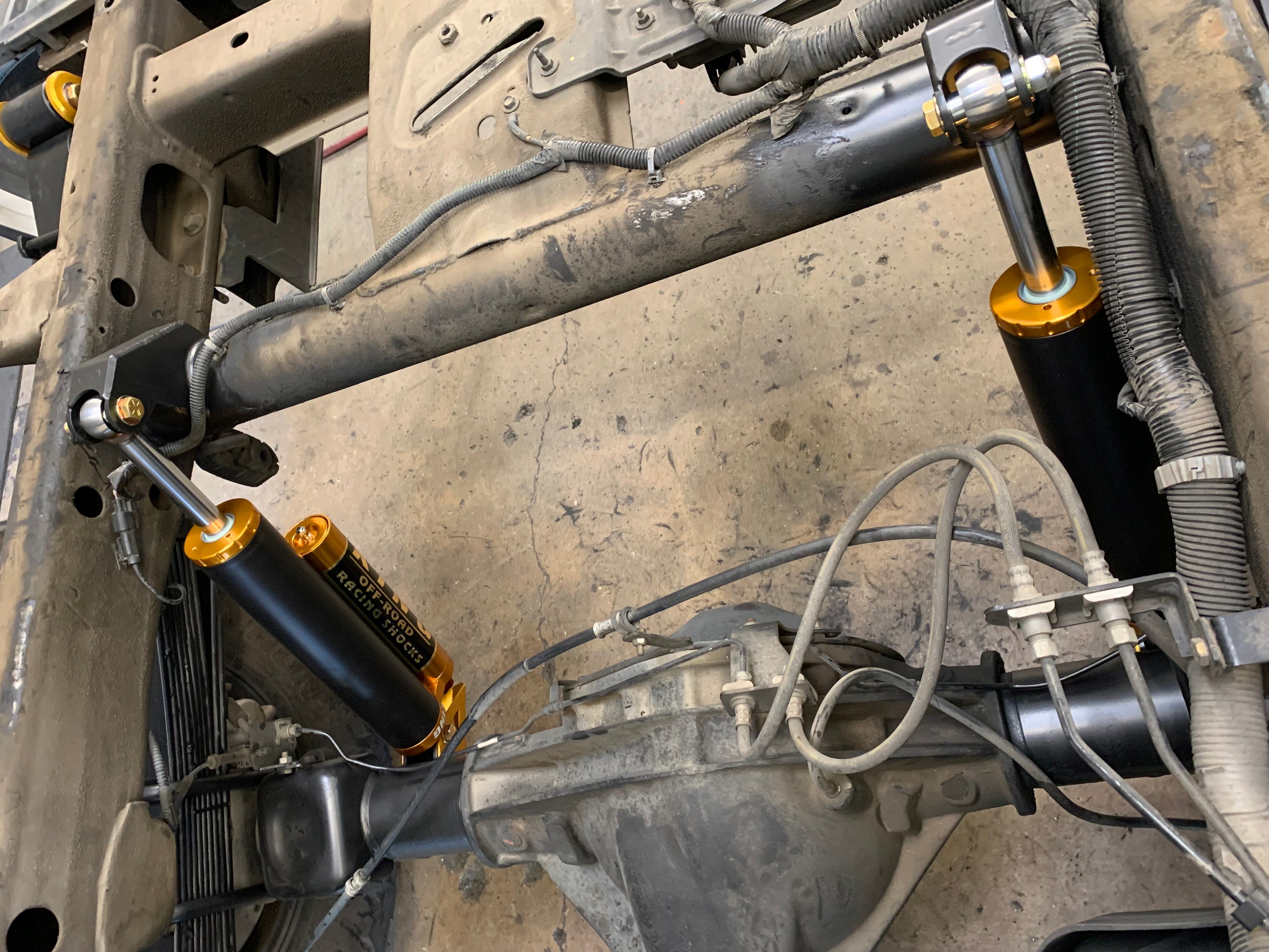 CHEVROLET/GMC 2500/3500 Rear Shock Options — Kibbetech